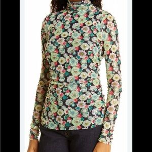 Green Abstract Ruched Long Sleeve